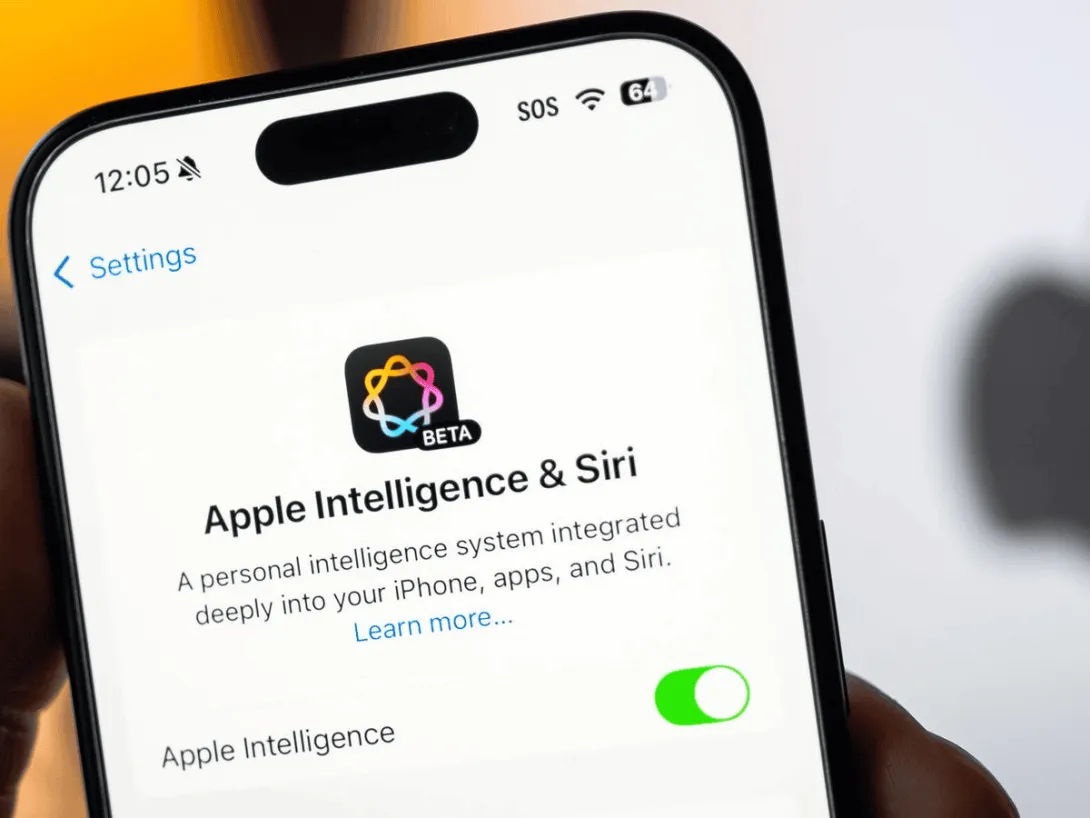 Apple Stock Price Jumps 2.3%, Nasdaq at Record Highs, Smart Glasses Launch in 2027 Reported by Bloomberg